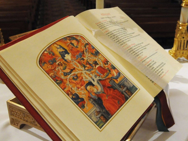 Liturgia / La terza edizione del Messale Romano, “strumento di crescita per la Chiesa italiana”