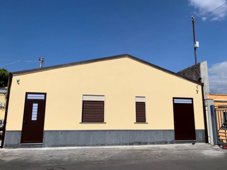 Caritas Catania / Il 24 ottobre si inaugurano i locali per bagni e docce dell’Help Center