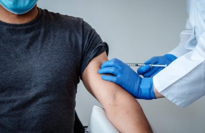 Covid-19 / Piano vaccini, da gennaio in arrivo in Italia le prime dosi