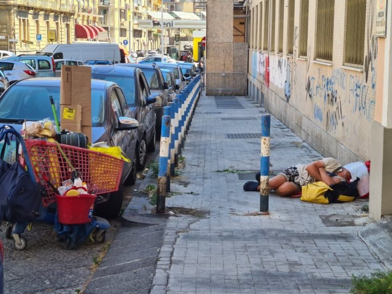 Caritas Catania / Dedicato alle storie dei senza dimora il calendario del 2021