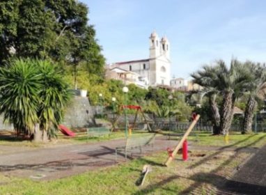 Acireale / Al via i lavori per i parchi-gioco nelle frazioni