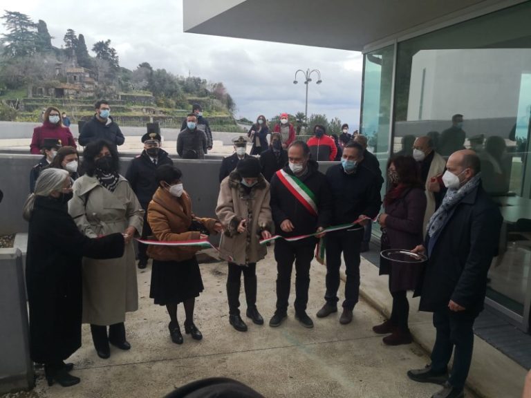 acireale biblioteca ragazzi