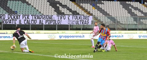 Andrea Russotto nel derby amaro contro il Palermo