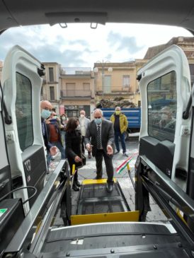 pulmino trasporto disabili