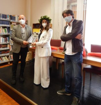 laurea in biblioteca d Aci Sant'Antonio