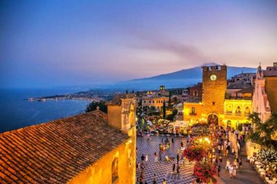 Taormina, piazza 9 aprile