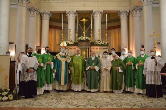 padre Alberti e i sacerdoti concelebranti