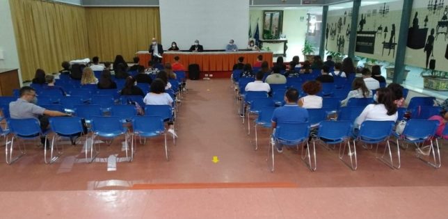 istituto Falcone,ritorno a scuola