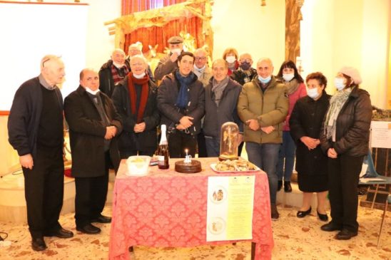 torta per i 100 anni parrocchia