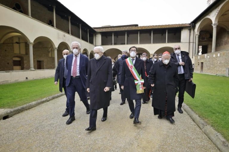 Mediterraneo Frontiera di Pace / Mattarella a Firenze per la fine del convegno