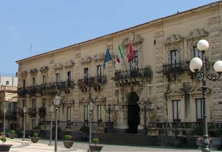 Acireale Municipio Mostra Uniformi