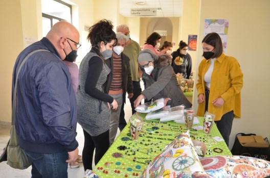 Acireale,mercatino Pasqua