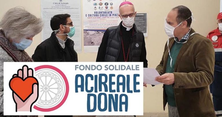 Acireale dona