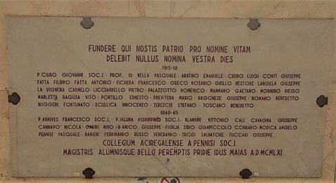 acireale lapide caduti
