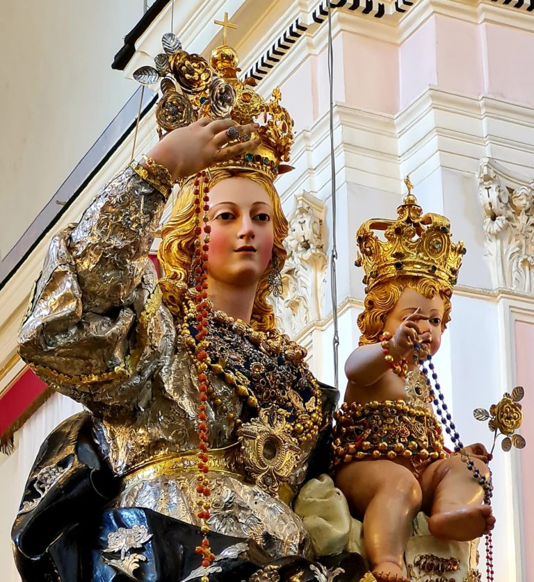 Acireale / Dopo tre anni è tornata la festa cittadina della Madonna del Rosario