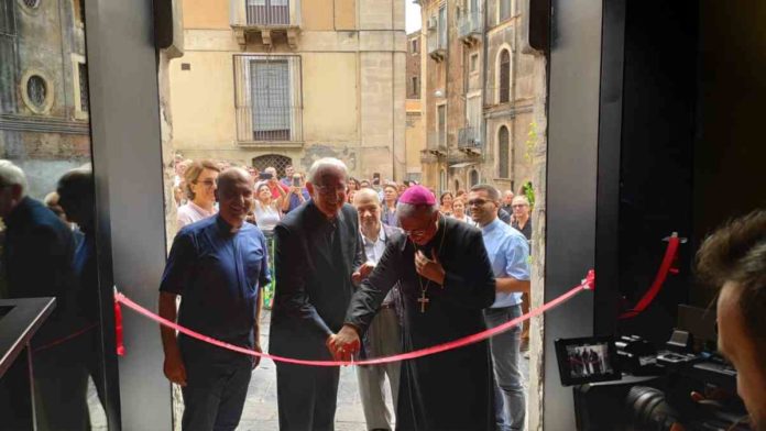 Catania inaugurazione caffetteria Pane quotidiano