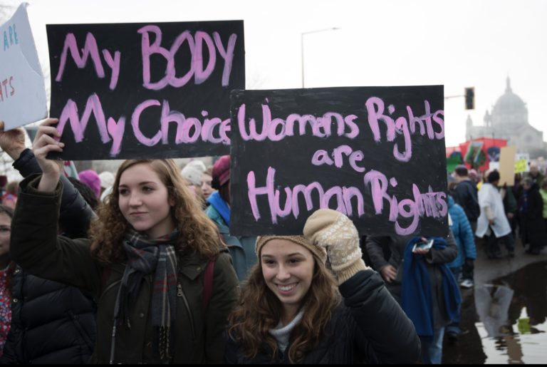 Donne lotte aborto diritti religione