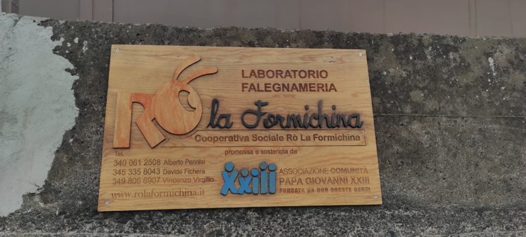 falegnameria ro la formichina