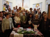 presentazione libro versi di pace, foto di gruppo