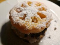 Bacio Pantesco