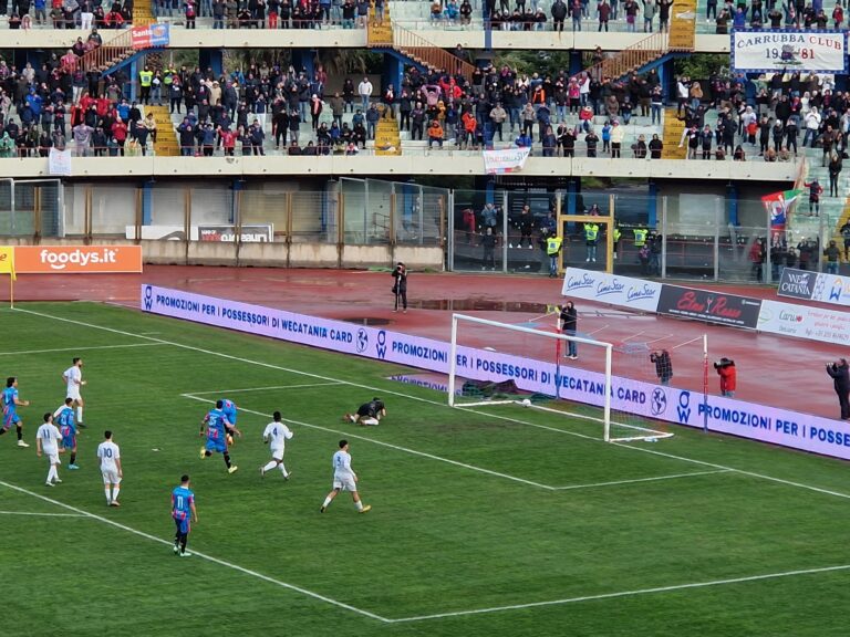 Calcio Catania / La capolista se ne va! + 14 punti dalla seconda