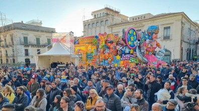 carnevale acireale 2023