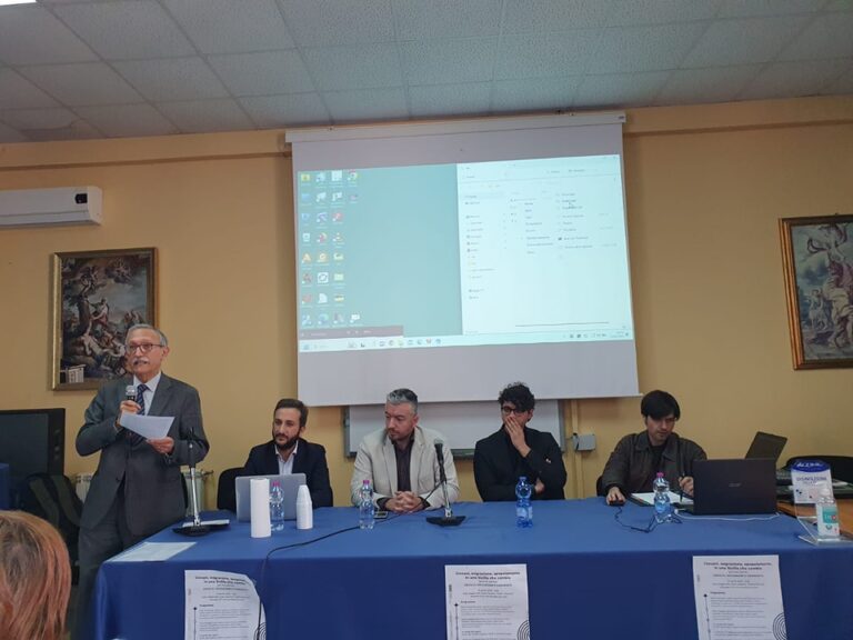 sicilia acireale giovani conferenza