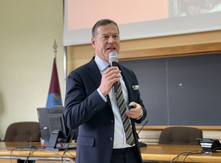 Taobuk / Masterclass sul metaverso di Massimo Sideri all’Università di Catania