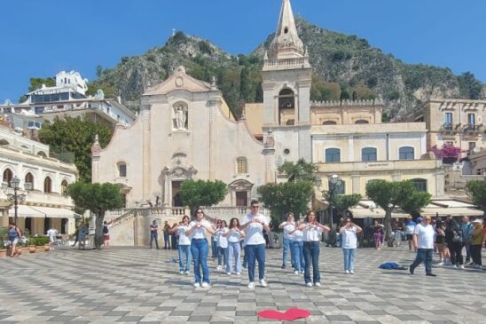 Fratres flash mob Taormina