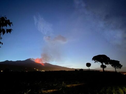 Etna visto da Cosentini