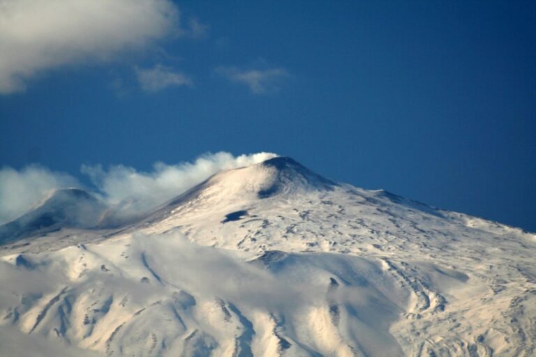 Monte Etna, vulcano.