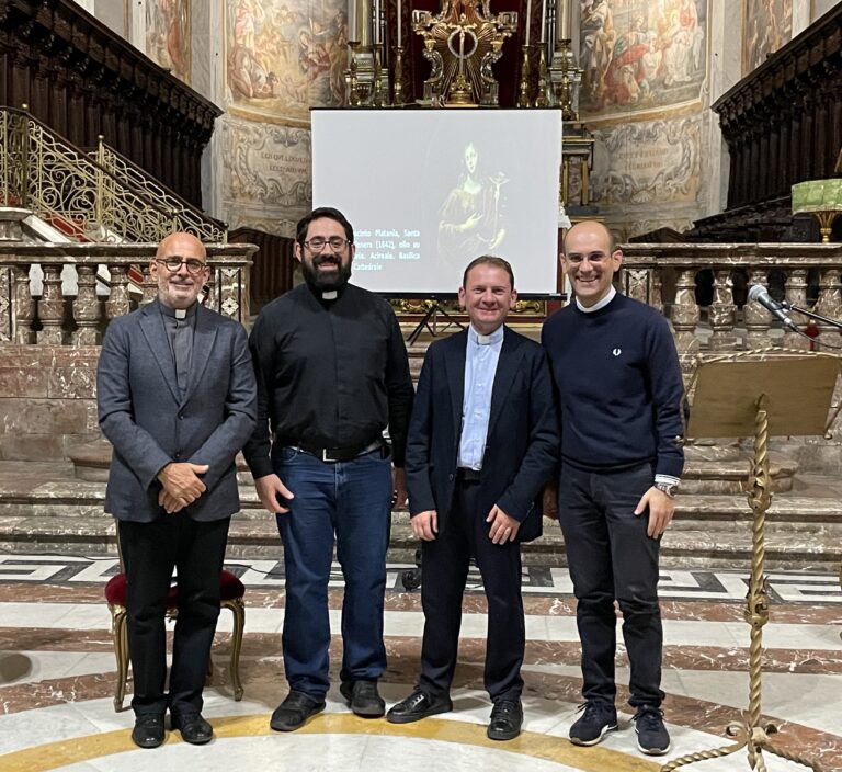 Chiesa / Presentato l’ultimo libro dedicato a Santa Venera, Patrona di Acireale