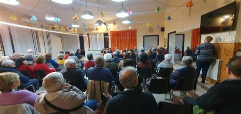 Presentazione libro poesie al centro Arcobaleno