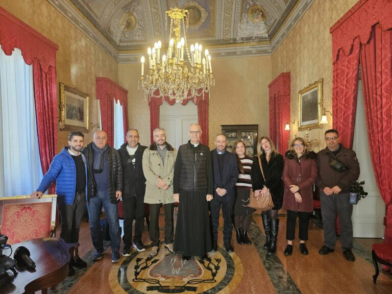 Diocesi / Attenzione a carità, fraternità e comunicazione nel Natale di Acireale