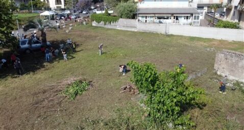 lavori nel terreno che accoglierà il parco di Riccardo