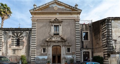 chiesa santa maria di gesù