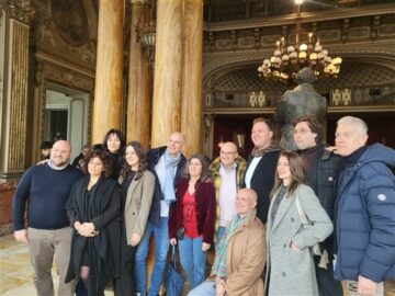 Gruppo di attori lirici dell'opera Turandot