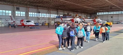 Guardia costiera visita studenti istituto Pluchinotta