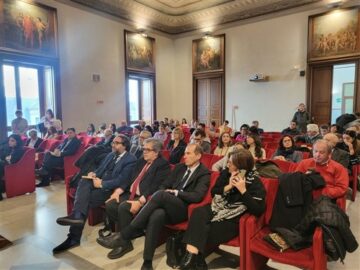 pubblico all'inaugurazione anno accademico Università
