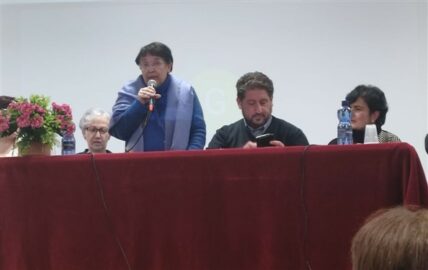 Marinella Sciuto e don Carmelo Raspa