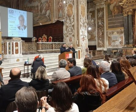 lectio magistralis Sgarbi