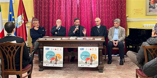 Acireale, presentazione del Mese della cultura