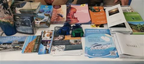 esposizione brochures alla Bit