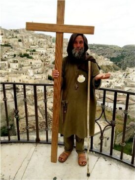 Fratel Biagio Conte e la sua croce
