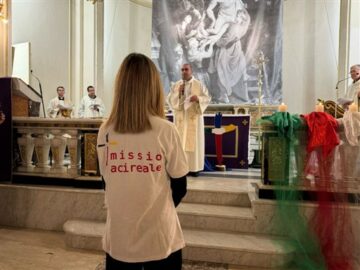 Giusy Russo nella parrocchia di Pozzillo