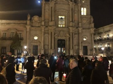 flashmob, momento di raccoglimento