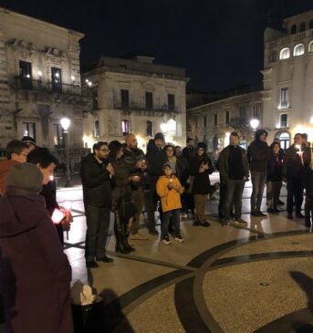 flashmob pro guerra in Ucraina