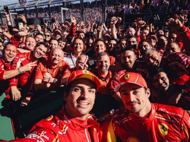 La rossa c’è: magica doppietta Ferrari a Melbourne