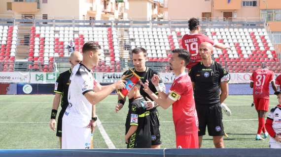 Calcio Catania / A Torre del Greco l’epilogo di una stagione da dimenticare