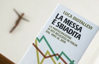 copertina La messa è sbiadita